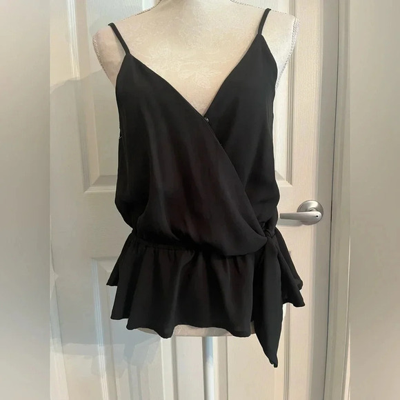 SHE + SKY Black Scoop‎ Neck Sleeveless Layered Tiered Tank Top - M. NWT - Picture 10 of 13